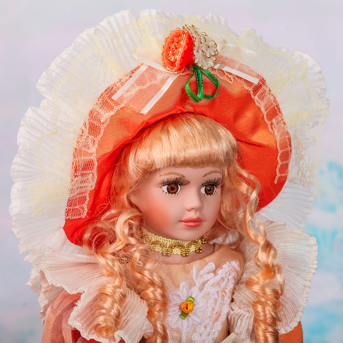 Кукла 500 рублей. Керамические куклы коллекционные. Зонтик для кукол. Фарфоровая кукла с зонтиком. Фарфоровая кукла 60 см.